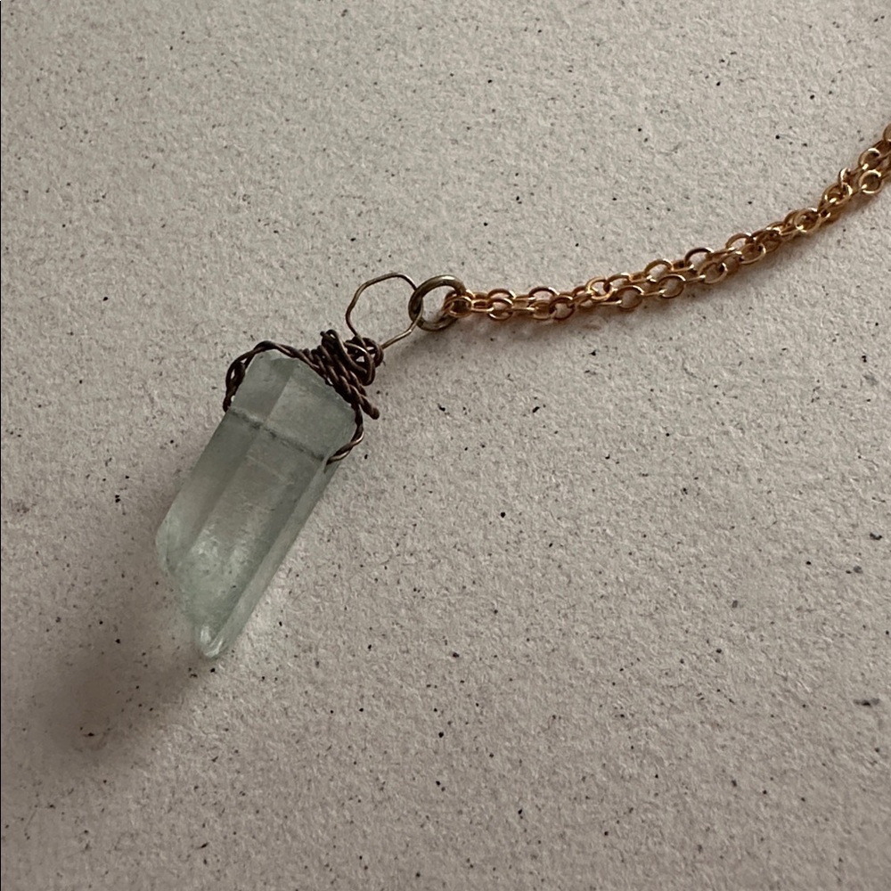 Gold Wire Wrapped Aquamarine Crystal Quartz Bullet Pendant w Gold Chain Necklace - Picture 4 of 5